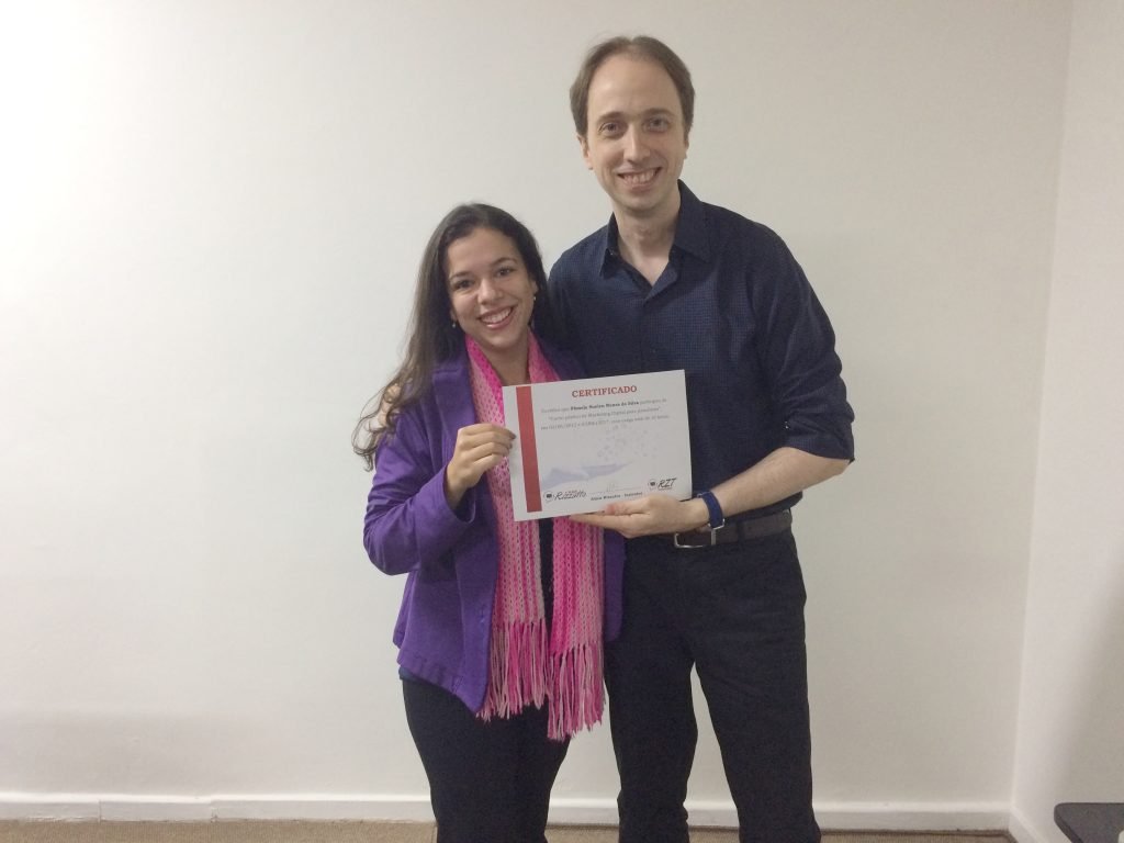 Pâmela Suelen Nunes e Almir Rizzatto - Turma 5 do curso de Marketing Digital para jornalistas